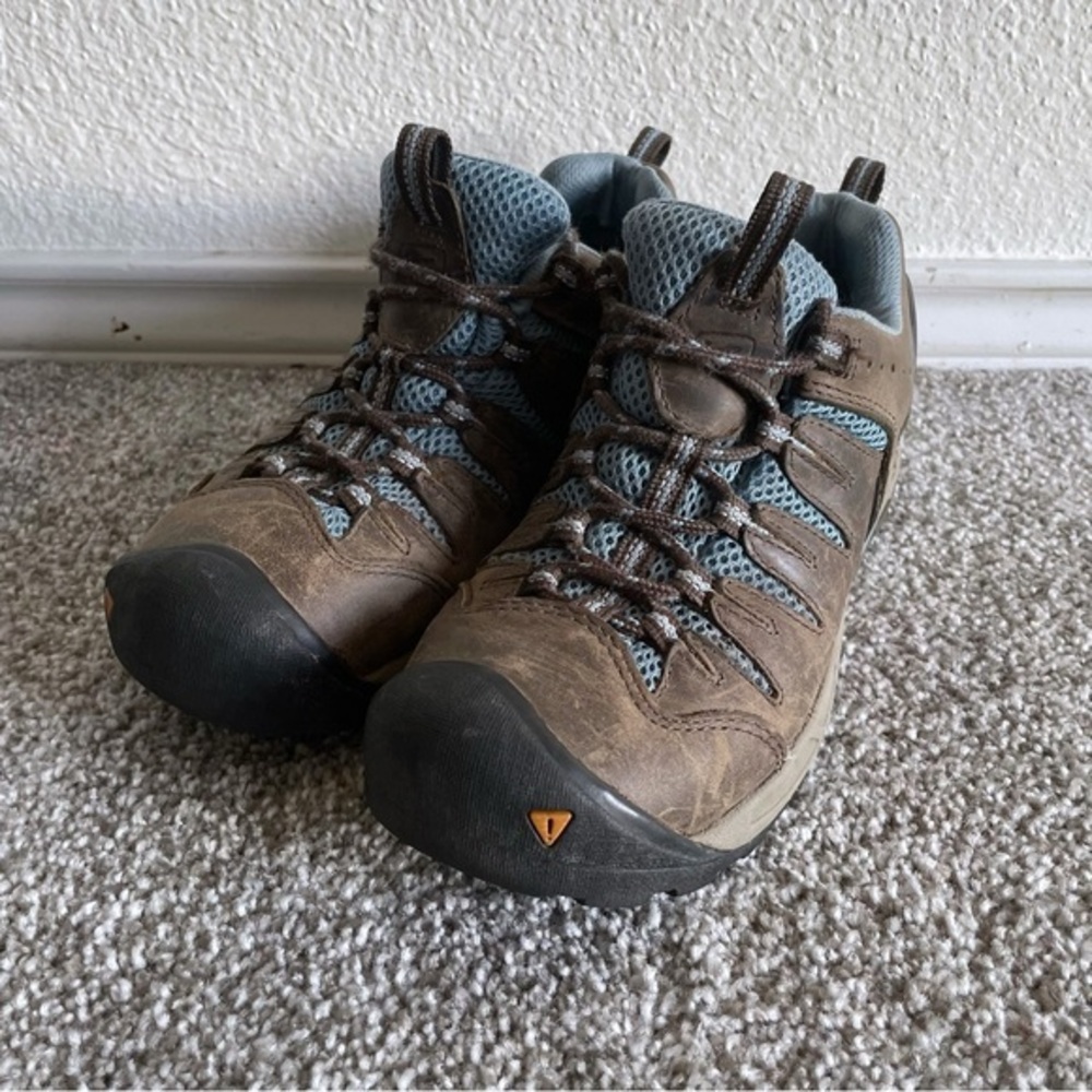 KEEN Utility Boots Women's 7 Steel Toe Waterproof Work Shoe Detroit XT Low